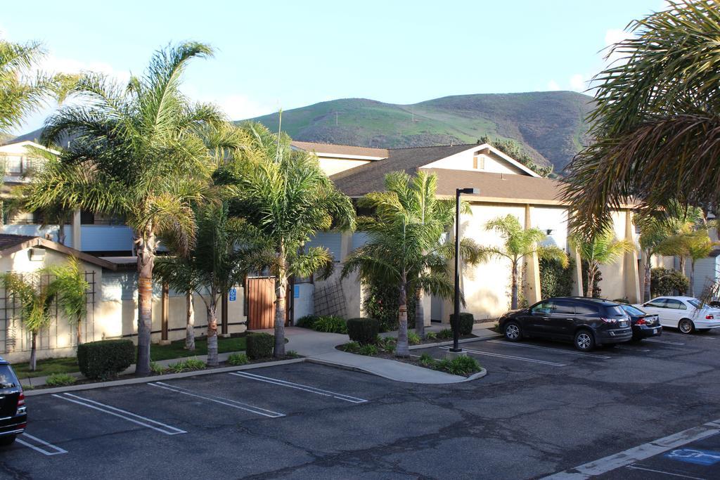 O'Cairns Inn And Suites Lompoc Exterior foto