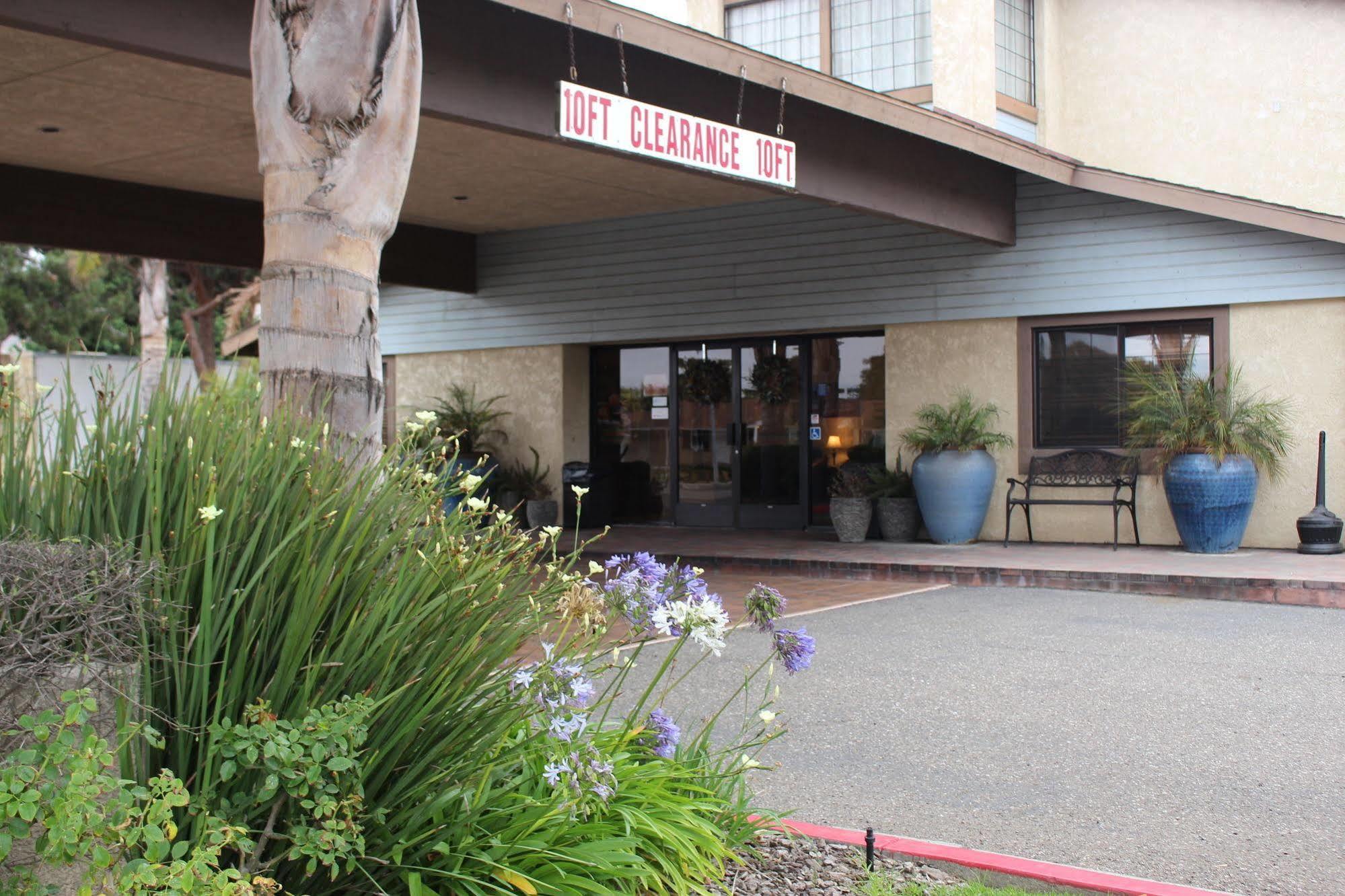 O'Cairns Inn And Suites Lompoc Exterior foto